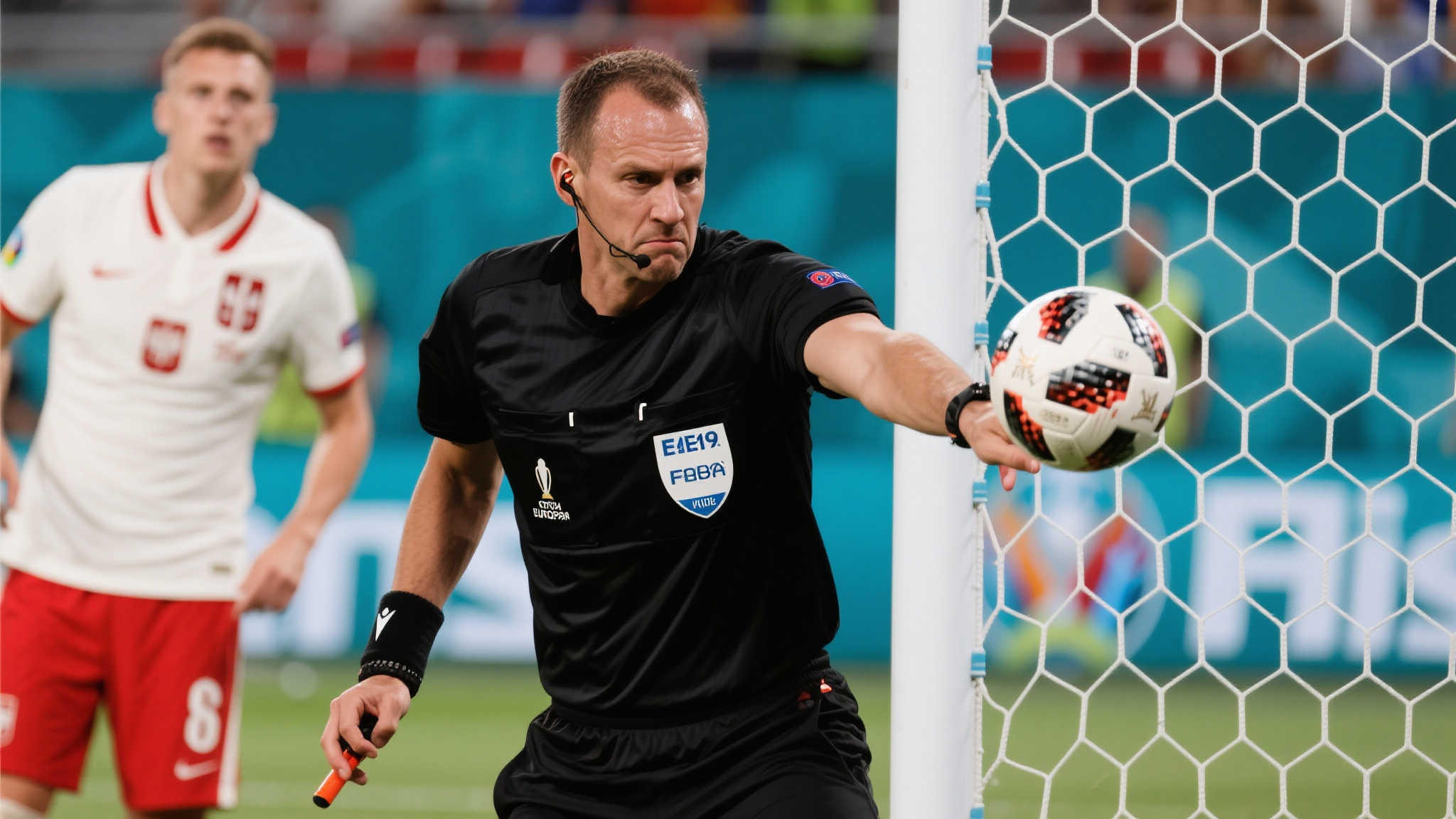 以“黄牌大师”闻名的裁判科瓦奇,将执法巴黎战马竞之役 以“黄牌大师”闻名的裁判科瓦奇,将执法巴黎战马竞之役